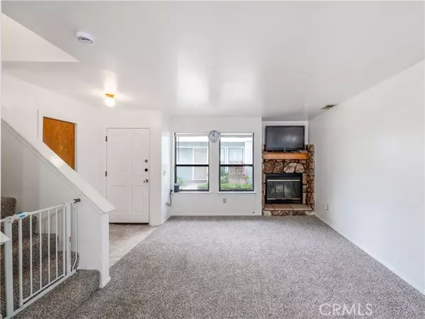 Santa Maria, CA 93458,311 Lolita #L