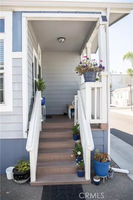 San Luis Obispo, CA 93401,145 South Street #A27