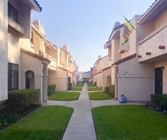 Lakeside, CA 92040,12553 Mapleview Street #27