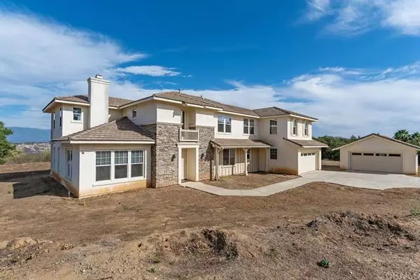 27019 Red Ironbark Drive, Valley Center, CA 92082
