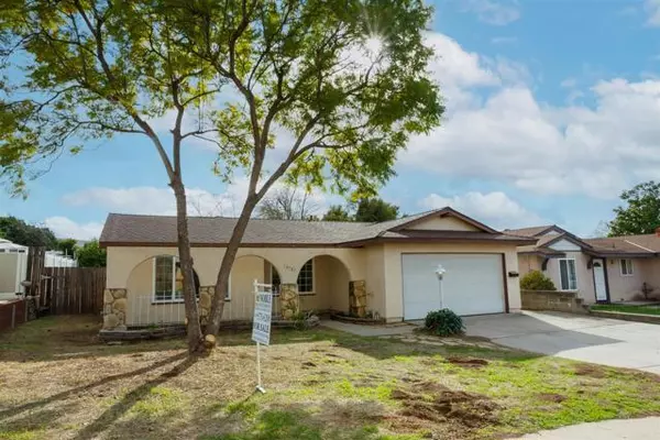 10707 El Nopal, Santee, CA 92071