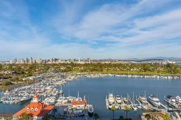 1710 Avenida del Mundo #1405, Coronado, CA 92118