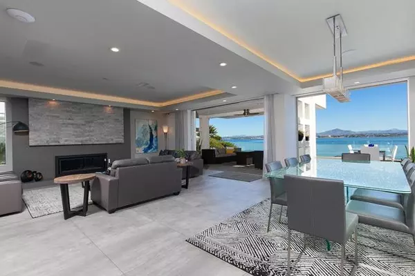 5 Spinnaker Way, Coronado, CA 92118