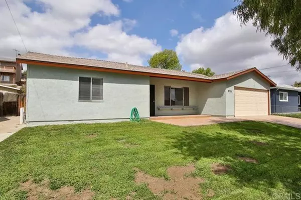 9728 Abbeywood Road, Santee, CA 92071