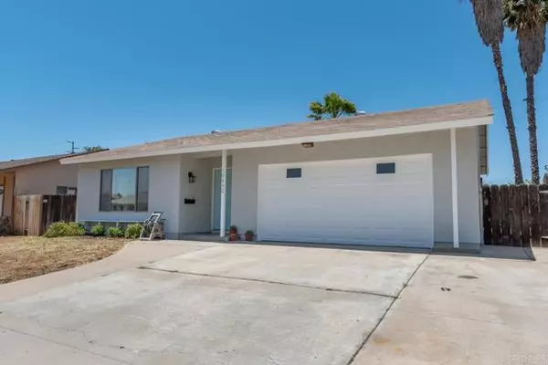 10432 Avanti Avenue, Santee, CA 92071