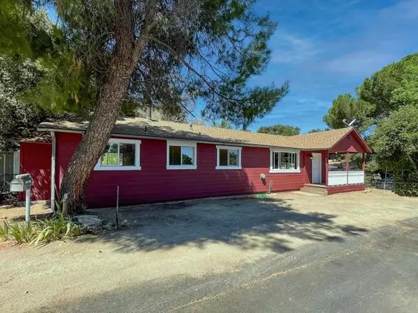 Campo, CA 91906,2494 Sage Drive