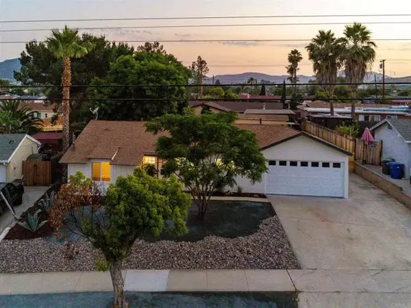 9518 Domer Rd, Santee, CA 92071