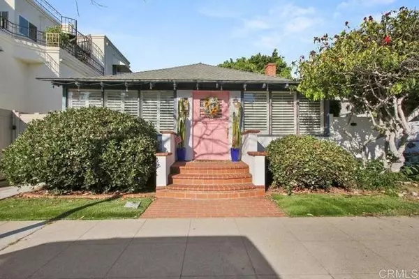 1007 2nd Street, Coronado, CA 92118