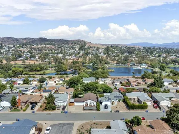10023 Medina Drive, Santee, CA 92071