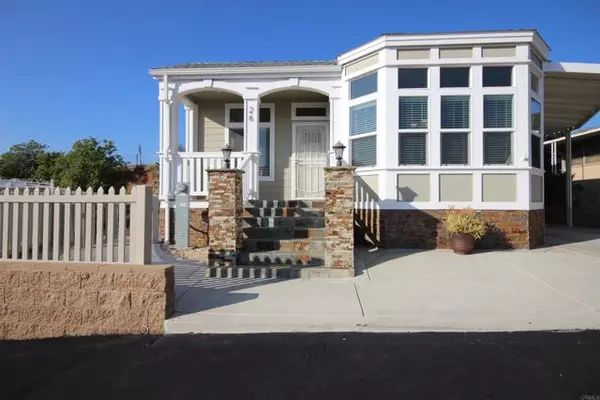 2400 Alpine Blvd. #26, Alpine, CA 91901