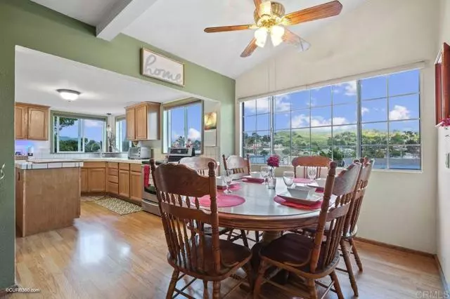 Lakeside, CA 92040,8956 Creekford Road