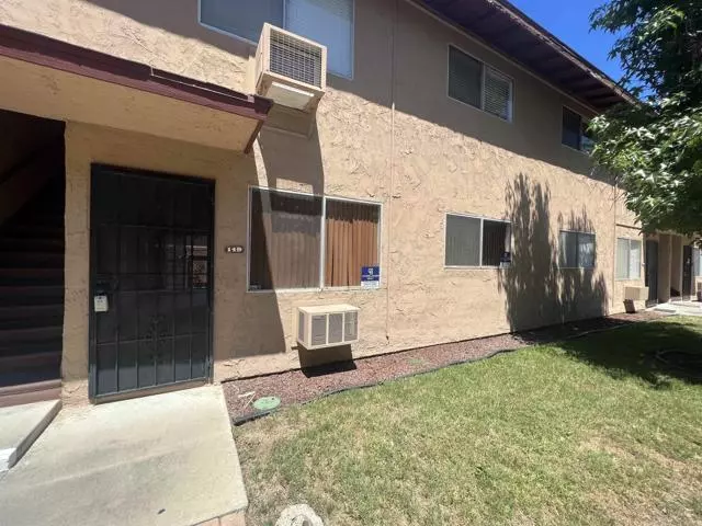 Lakeside, CA 92040,9721 Winter Gardens #149