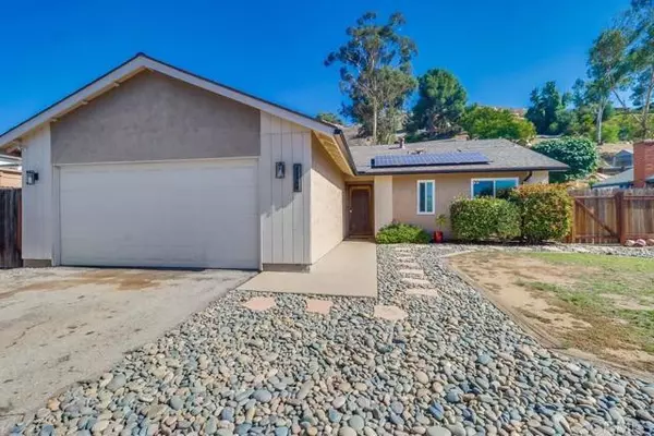 12703 Casa Vista Rd, Lakeside, CA 92040