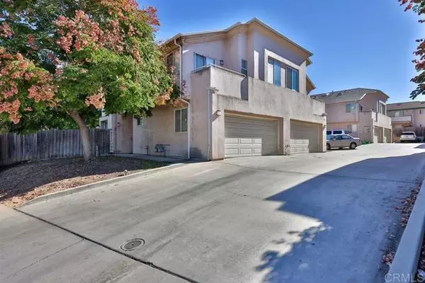 12069 Lemon Crest Drive, Lakeside, CA 92040