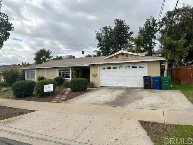 Santee, CA 92071,9332 Pebble Beach Dr.