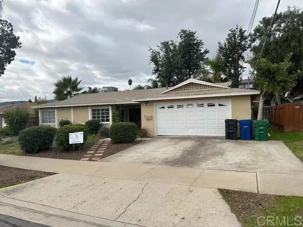 9332 Pebble Beach Dr., Santee, CA 92071