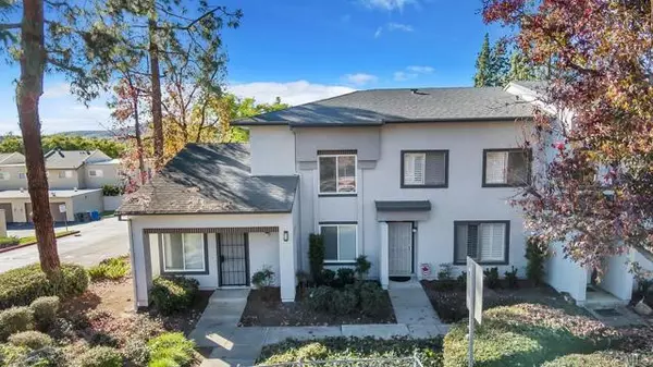 10602 N Magnolia Avenue, Santee, CA 92071