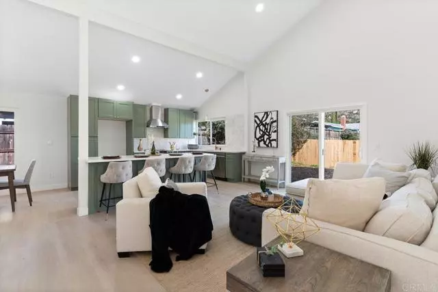 Lakeside, CA 92040,10241 Escadera Dr