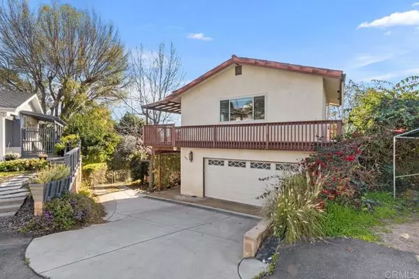 9442 Mocking Bird Lane, La Mesa, CA 91941