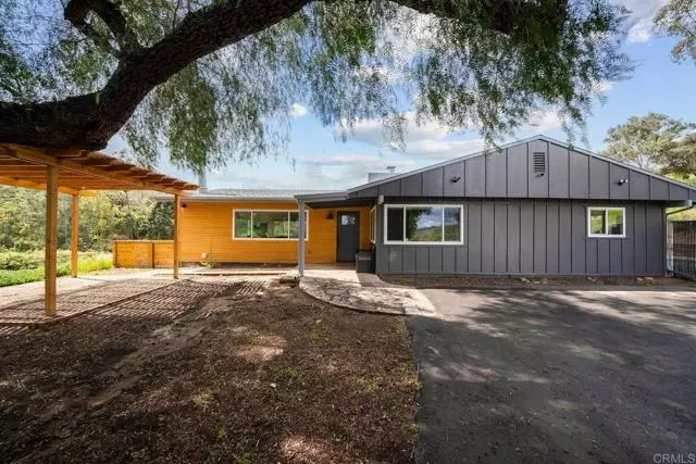 Lakeside, CA 92040,10857 Oak Creek Dr