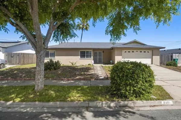 9411 Saint Andrews Dr, Santee, CA 92071