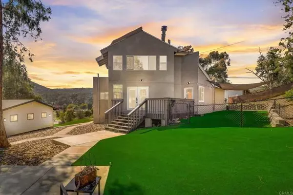 10645 Oak Creek Drive, Lakeside, CA 92040