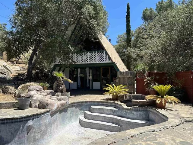 Jamul, CA 91935,20509 Bee Valley Road