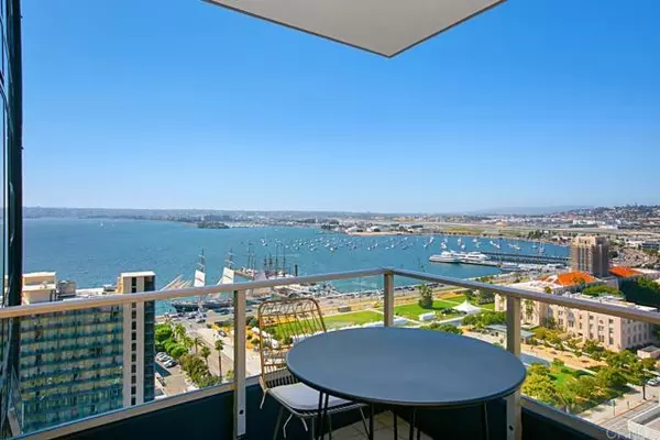 1325 Pacific Highway #2106, San Diego, CA 92101