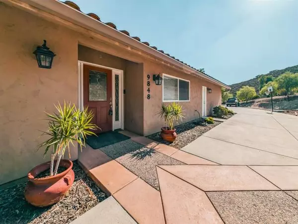 Alpine, CA 91901,9848 Vista Viejas