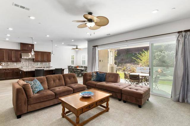 5421 Reef Circle, Carlsbad, CA 92008