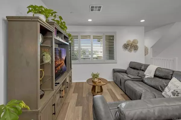 5542 Santa Alicia, San Diego, CA 92154