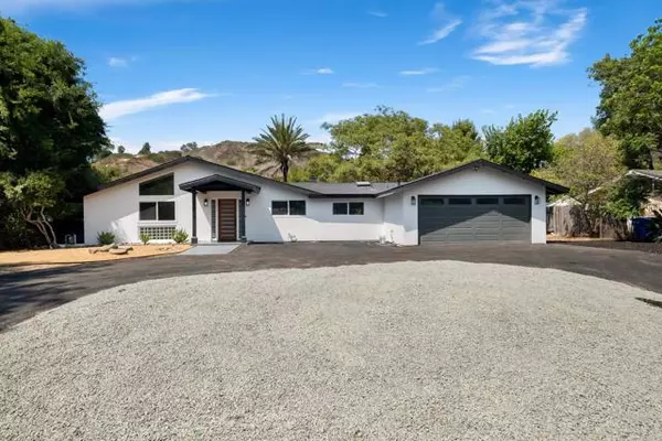 Bonita, CA 91902,4435 Acacia Avenue