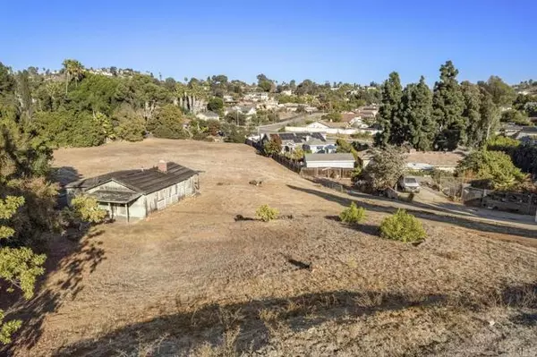 La Mesa, CA 91941,10752 Lupin Way