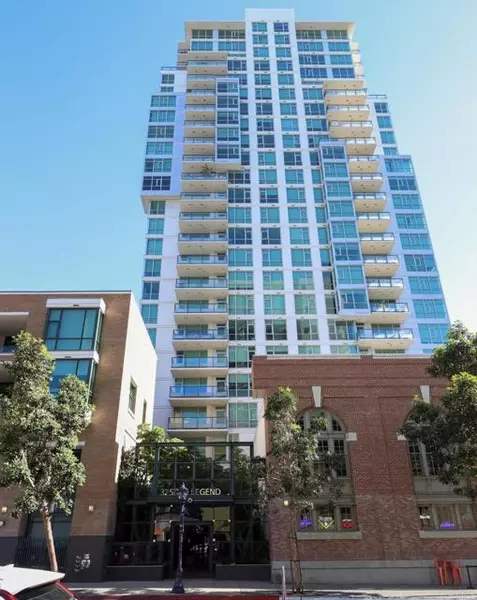 325 7Th Avenue #1204, San Diego, CA 92101