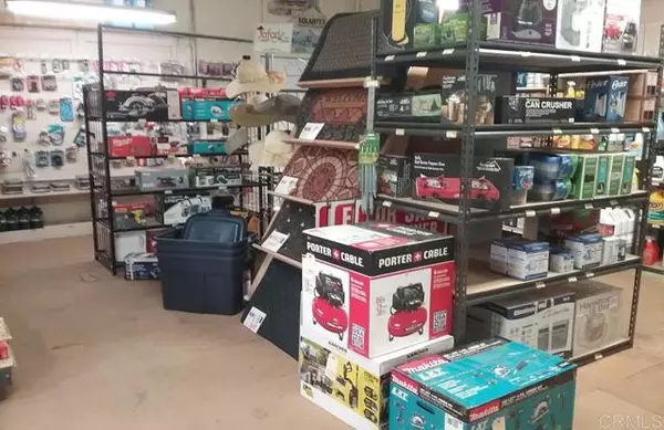 Campo, CA 91906,995 Forest Gate Rd