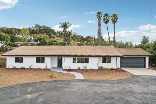 2271 Mountain View Drive, Escondido, CA 92027