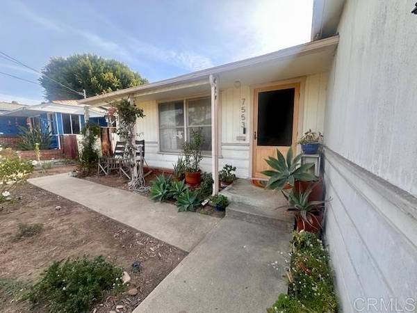 7553 Sturgess Avenue,  La Mesa,  CA 91941