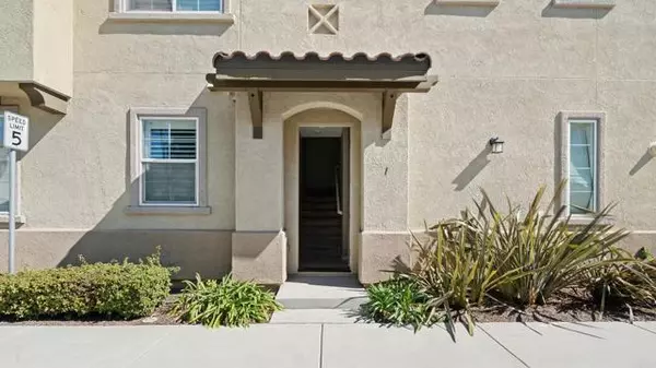 Chula Vista, CA 91913,1555 Tomillo Lane #1