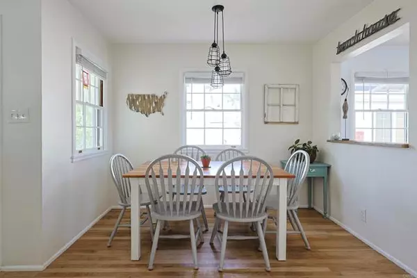 Coronado, CA 92118,417 5th Street