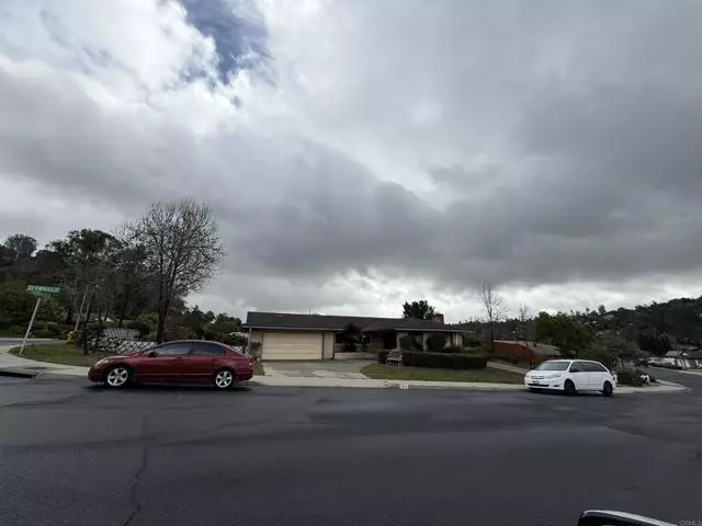 El Cajon, CA 92020,1023 Glenhill Rd