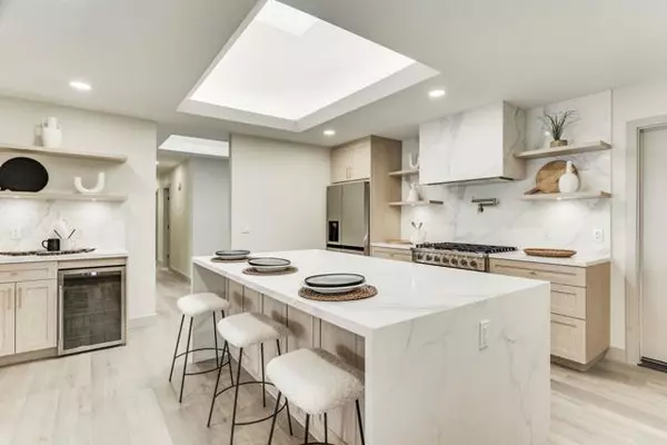 6584 Belle Glade Avenue, San Diego, CA 92119