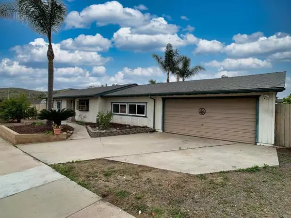 9884 Settle Road,  Santee,  CA 92071