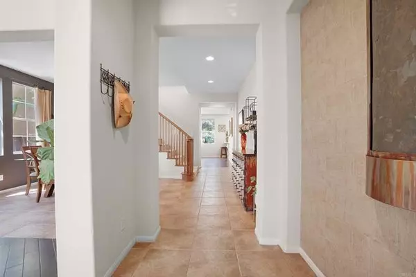 Chula Vista, CA 91914,2217 Corte San Simeon