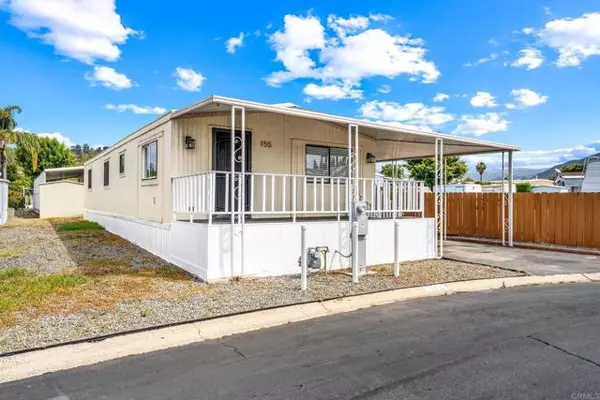 2700 E Valley Parkway #SPC 155, Escondido, CA 92027