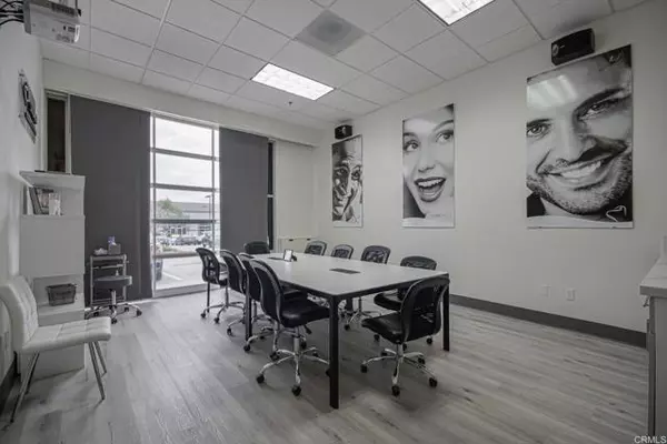 Chula Vista, CA 91914,861 Harold Place