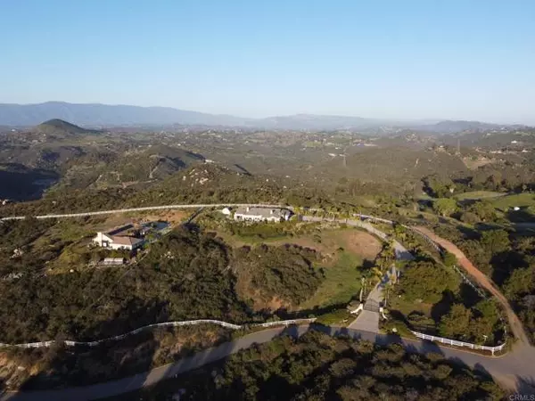 Escondido, CA 92026,28623 Willow Park Rd