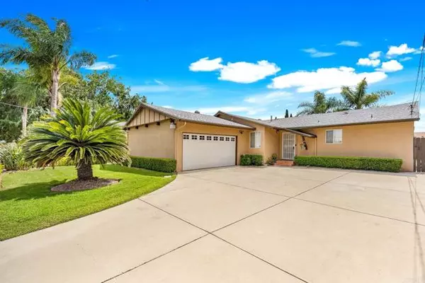 965 N Beech Street, Escondido, CA 92026
