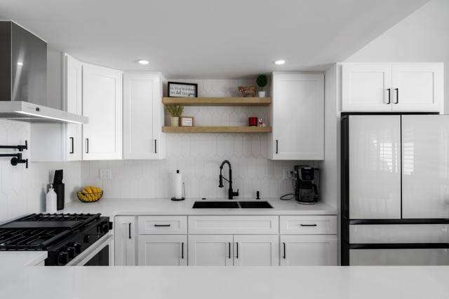 7089 wattle drive, San Diego, CA 92139
