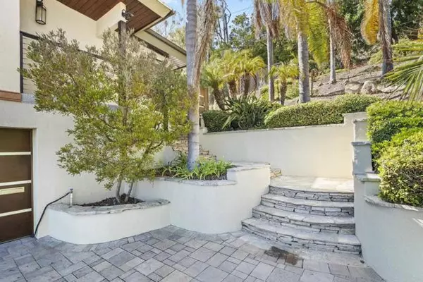 San Diego, CA 92106,3145 Quimby Street