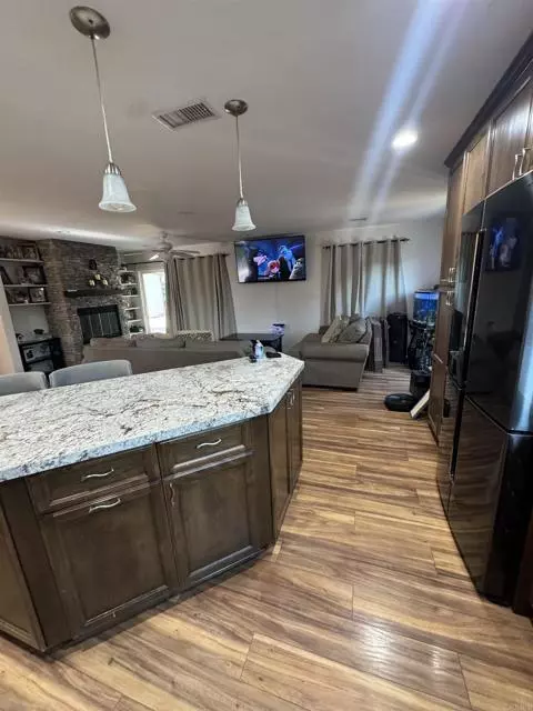 El Cajon, CA 92021,1217 Tangerine Street